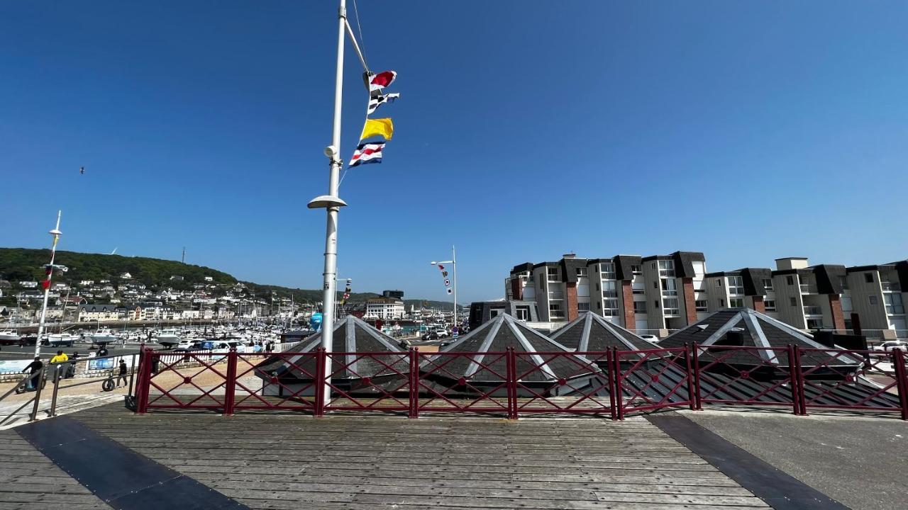 Le Maritime, Front De Mer Et Parking Sous-Terrain Fécamp Exteriör bild